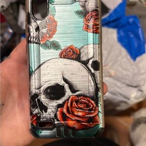 Skull and Roses Phone Case